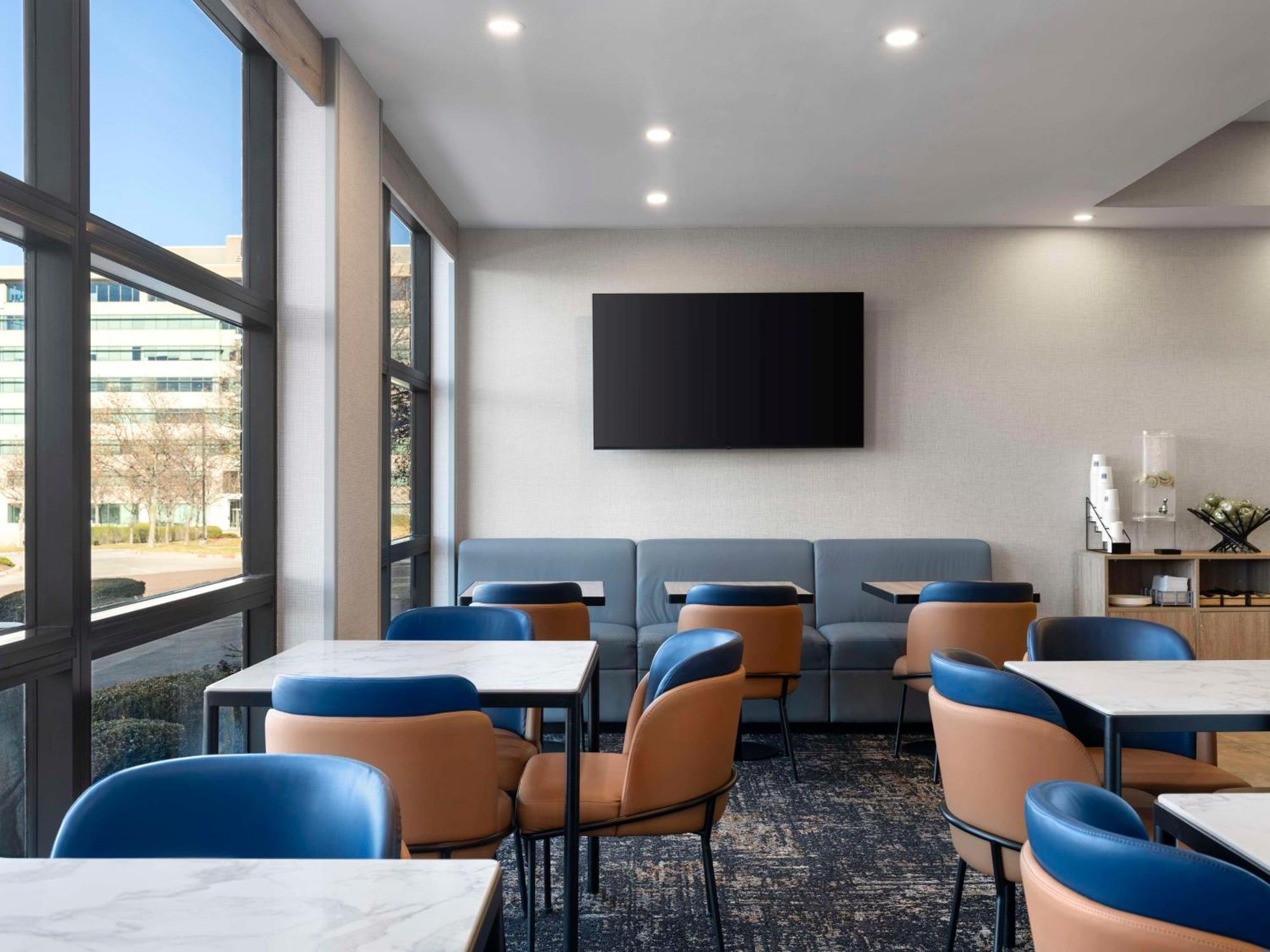 Hyatt Place Kansas City/Overland Park/Metcalf Bagian luar foto