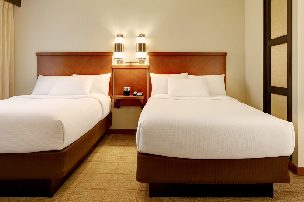 Hyatt Place Kansas City/Overland Park/Metcalf Bagian luar foto