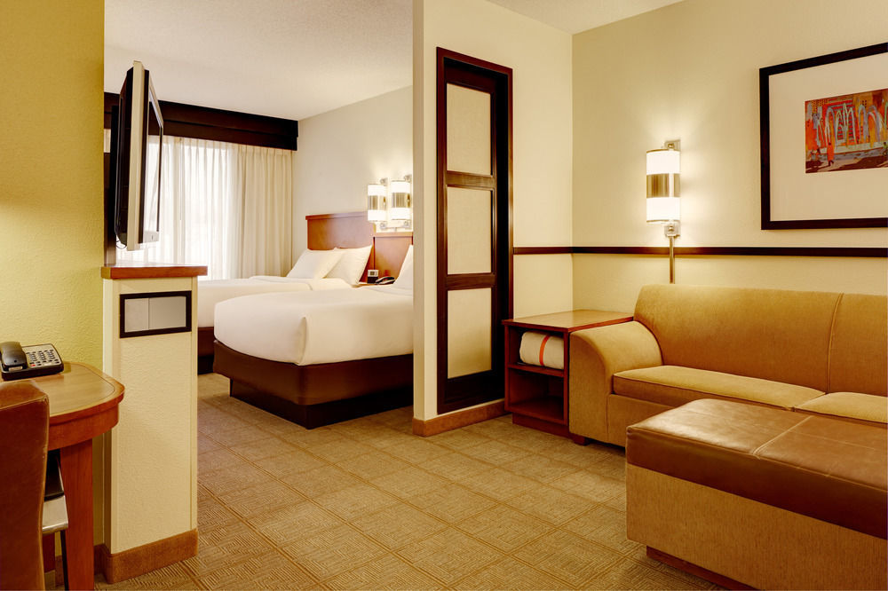 Hyatt Place Kansas City/Overland Park/Metcalf Bagian luar foto