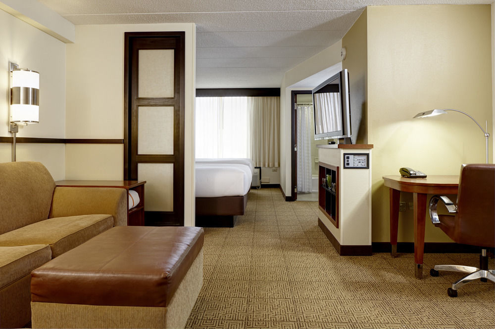 Hyatt Place Kansas City/Overland Park/Metcalf Bagian luar foto